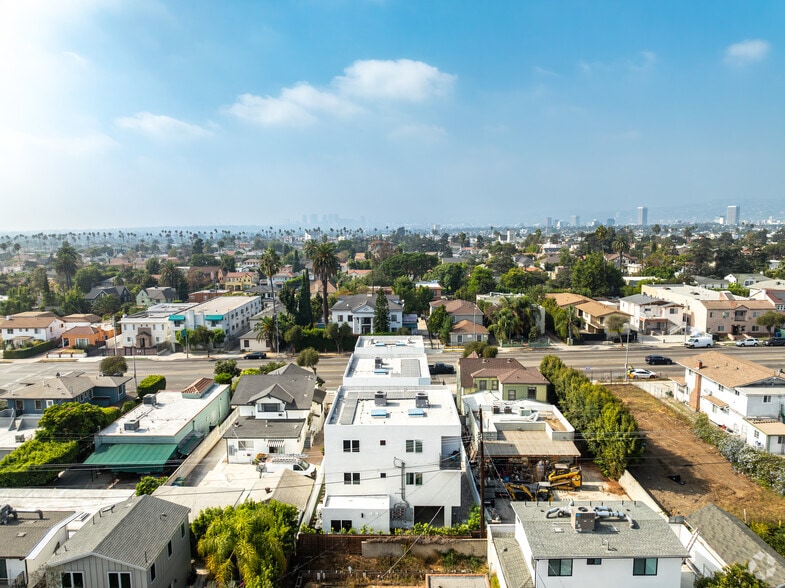 More Photos Of 2234 Crenshaw Blvd, Los Angeles Apartments For Sale
