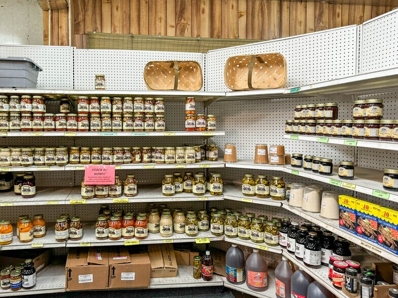 More Photos Of 13685 Ocean Gateway, Wye Mills General Retail For Sale