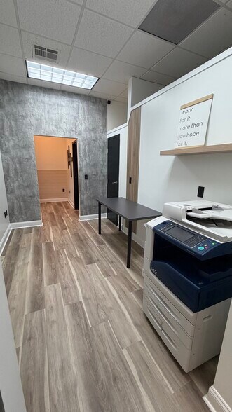 More Photos Of 8751 Commodity Cir, Orlando Medical For Lease