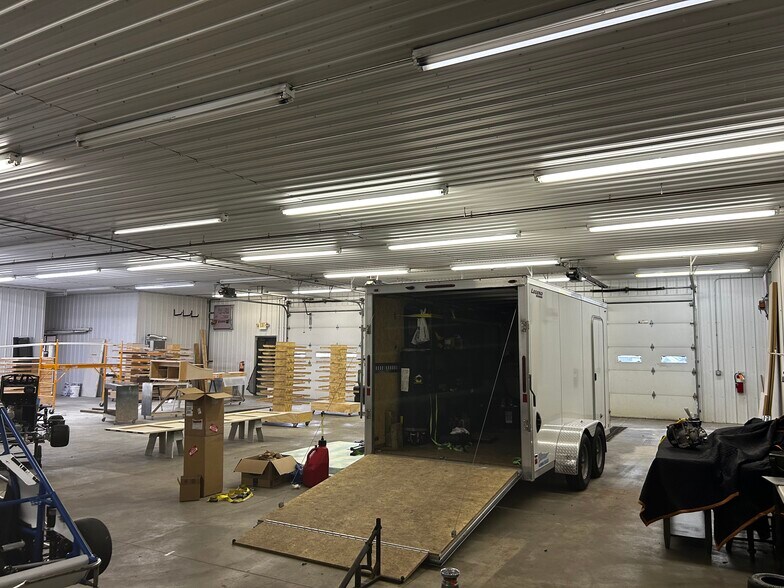 More Photos Of 1620 Riverview Dr, Kalamazoo Warehouse For Sale