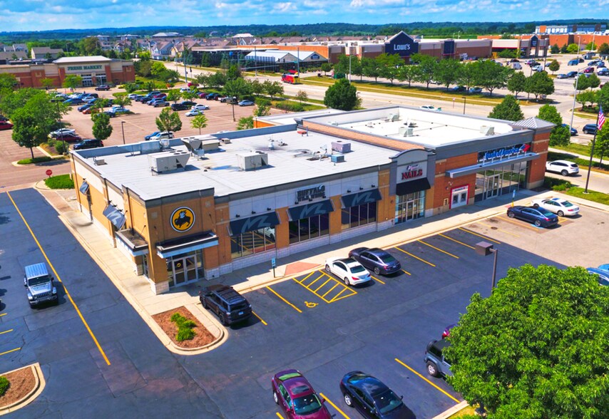 Primary Photo Of 800-820 Commons Dr, Geneva Freestanding For Sale