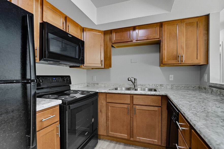 More Photos Of 11542-11556 Concord Village Ave, Saint Louis Apartments For Sale