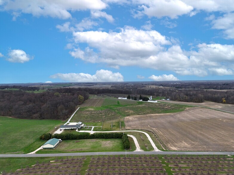 More Photos Of 7785 Hill Rd, Watervliet Specialty For Sale