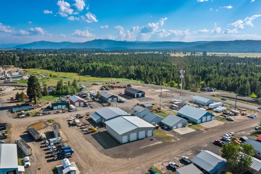 More Photos Of 197 Industrial loop, Mccall Warehouse For Lease