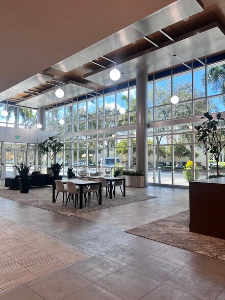 More Photos Of 1800 N Military Trl, Boca Raton Office For Lease