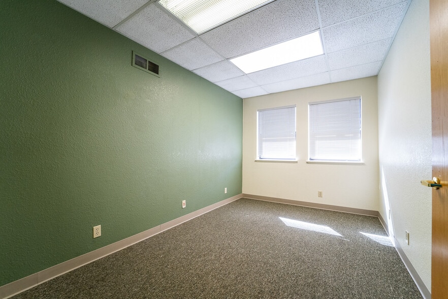 More Photos Of 1215 Plumas St, Yuba City Medical For Sale