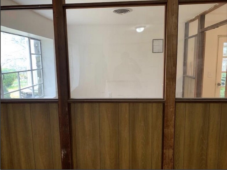 More Photos Of 9066 Baltimore Ave, College Park Storefront Retail Residential For Lease