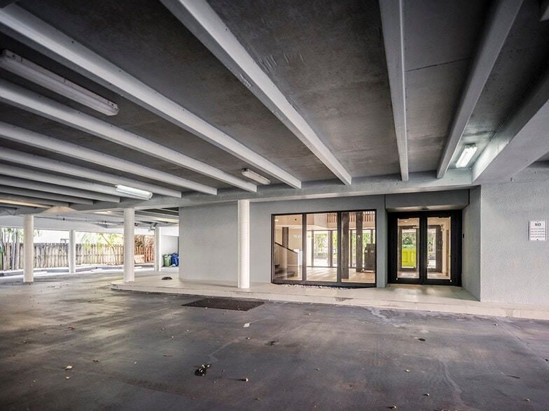 More Photos Of 3200 NE 14th Street Cswy, Pompano Beach Office For Sale