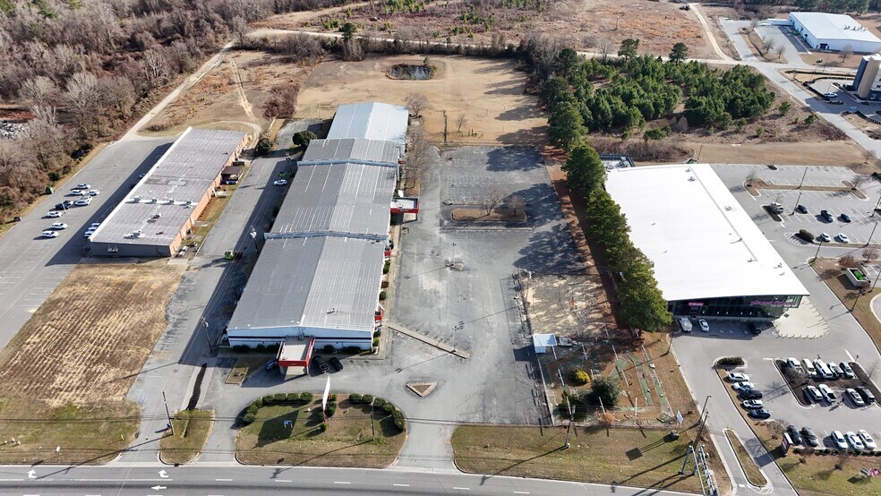 More Photos Of 4010 Vernon Ave, Kinston Bowling Alley For Sale