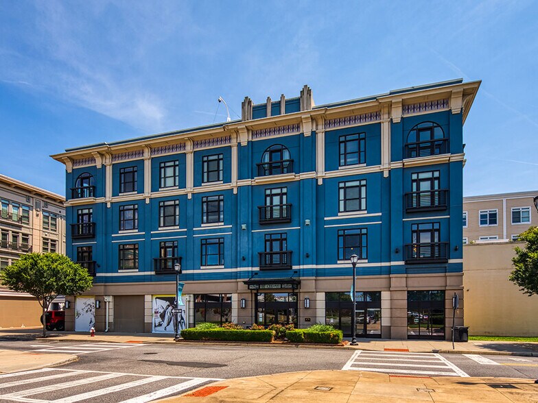 More Photos Of 670 Downey Green, Hampton Apartments For Sale