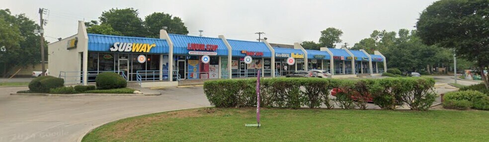 Primary Photo Of 1404 Clarewood Dr, San Marcos Storefront For Lease