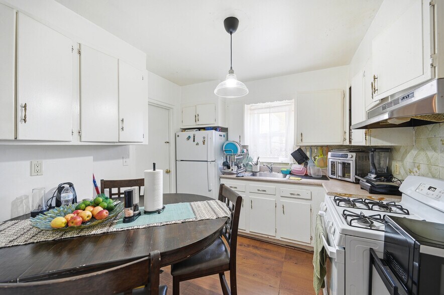 More Photos Of 775 Nepperhan Ave, Yonkers Multifamily For Sale