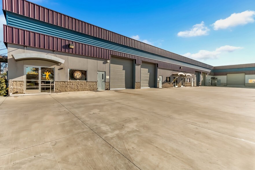 More Photos Of 1190-1200 Lander Ave, Turlock Warehouse For Lease