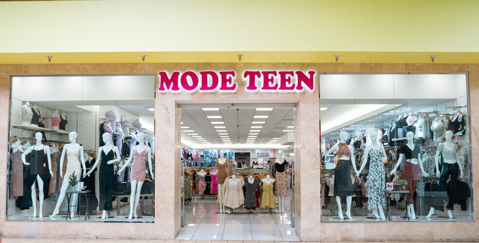 More Photos Of 8401 Van Nuys Blvd, Panorama City Unknown For Lease