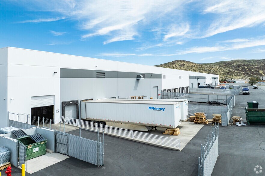 More Photos Of 650 Innovation Dr, Reno Warehouse For Lease