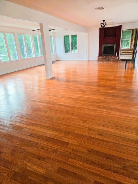 More Photos Of 476 S Burlington Rd, Bridgeton Sports And Entertainment For Sale