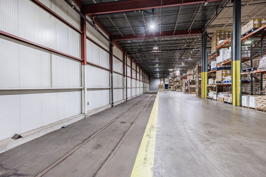 More Photos Of 815 Whitney Rd W, Fairport Warehouse For Sale