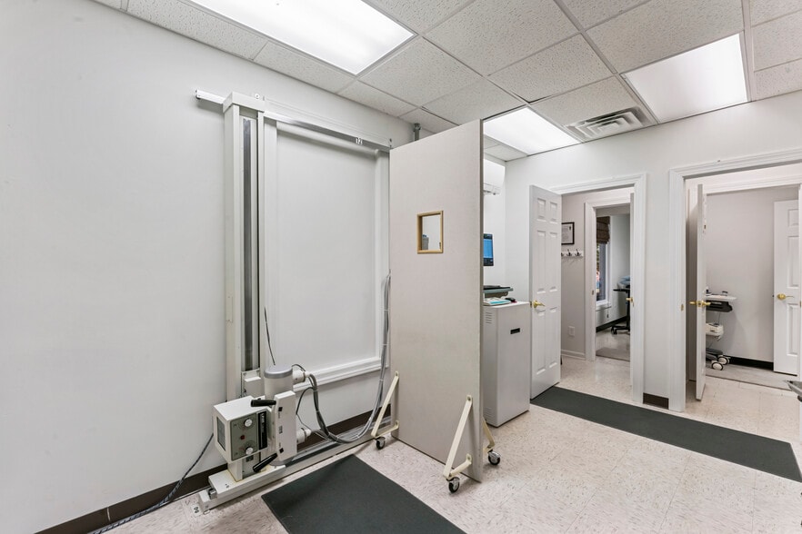 More Photos Of 522 Brandies Cir, Murfreesboro Office For Lease