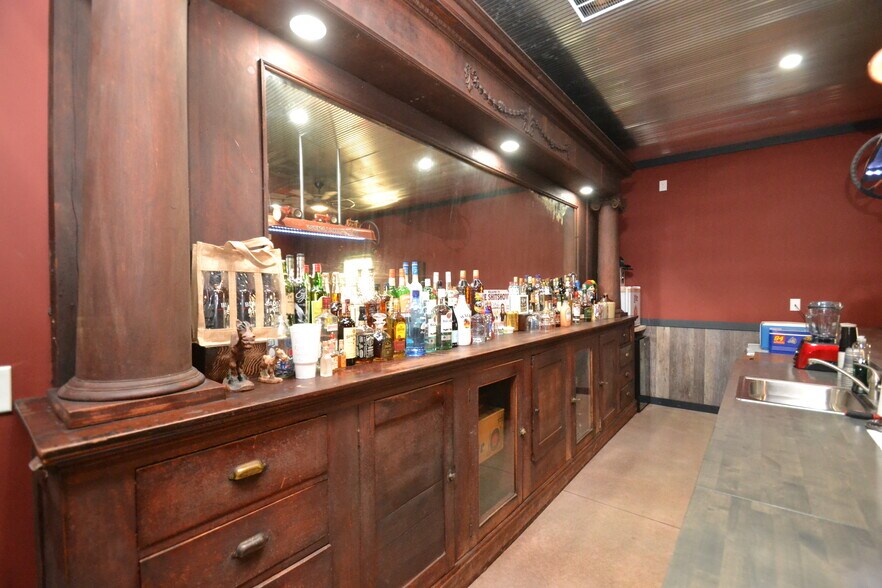 More Photos Of 3247 E State Road 28, Tipton Warehouse For Sale