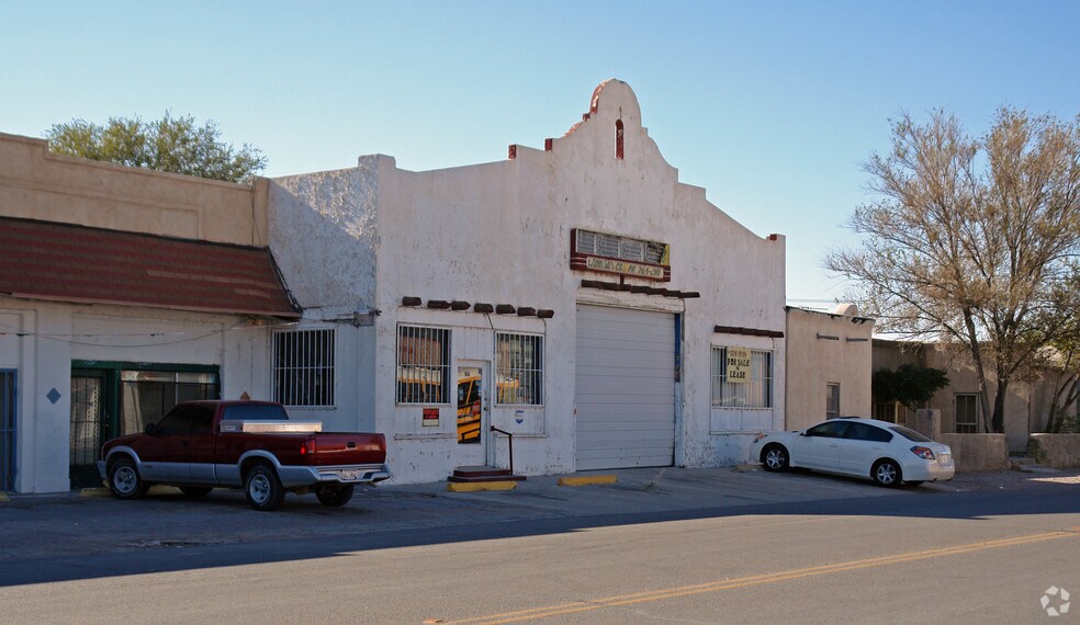 Primary Photo Of 218 W Main St, Fabens Freestanding For Sale