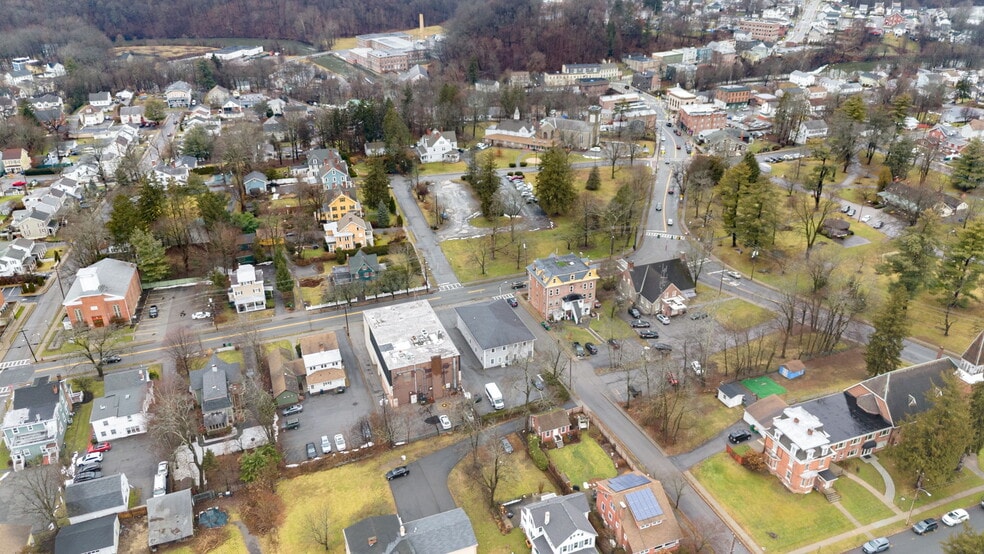 More Photos Of 2622 South Ave, Wappingers Falls Office For Sale