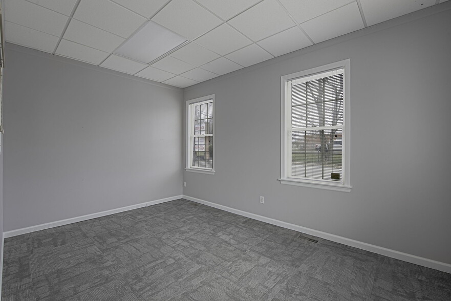 More Photos Of 1360 Montauk Hwy, Mastic Office For Lease