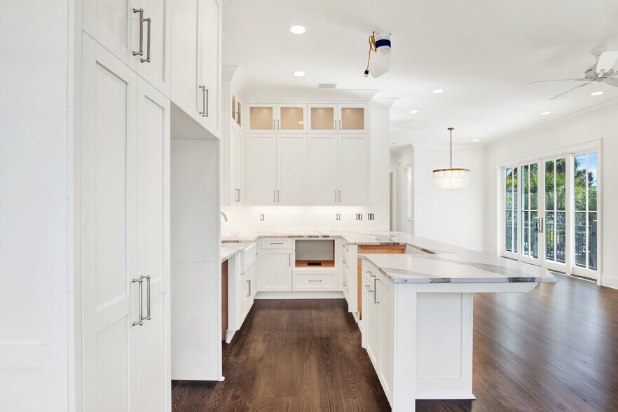 More Photos Of 104 17th st, Tybee Island Apartments For Sale