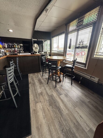 More Photos Of 439 Derby Ave, West Haven Restaurant For Sale