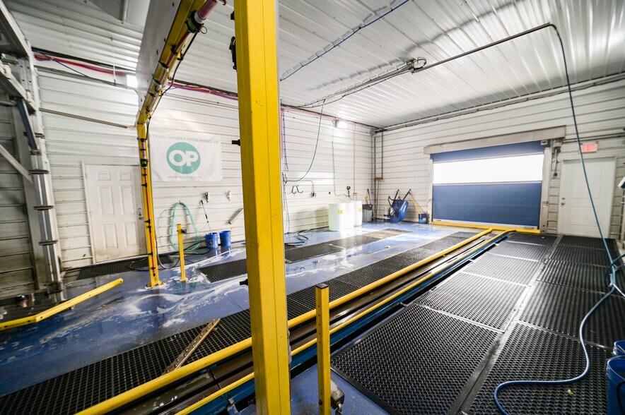 More Photos Of 1700 Oriskany W st, Utica Carwash For Sale