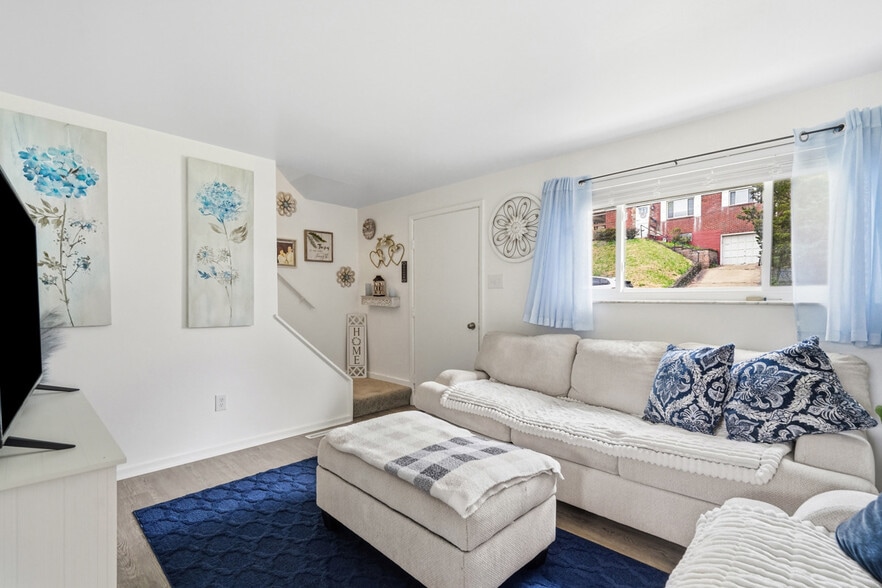 More Photos Of 3801 Hilpert St, Pittsburgh Apartments For Sale