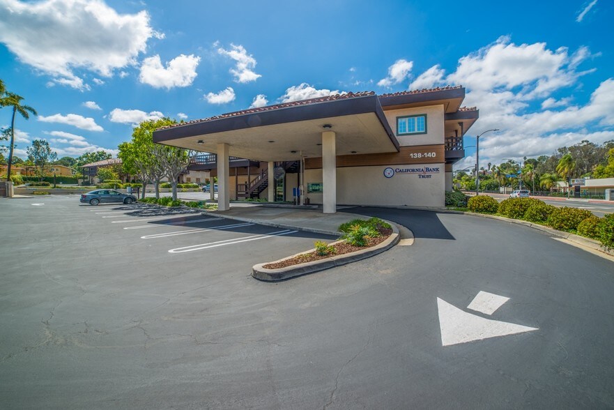 More Photos Of 138-140 Civic Center Dr, Vista Medical For Sale