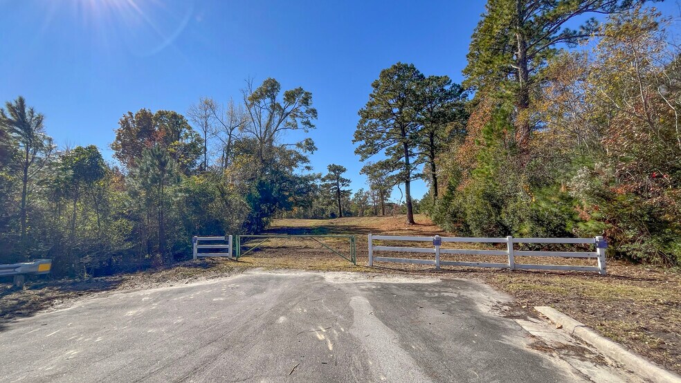 More Photos Of Piney Green Rd & Jeanette Dr, Jacksonville Land For Sale