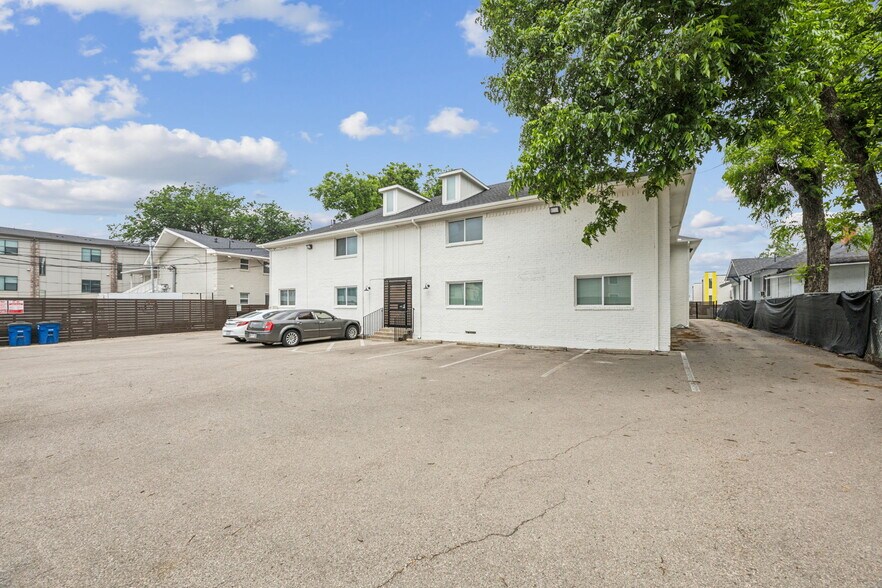 More Photos Of 5018 San Jacinto St, Dallas Apartments For Sale