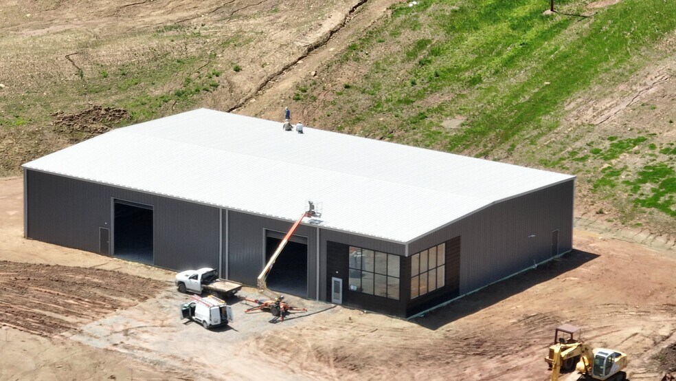 Primary Photo Of 18242 Park Point, Caldwell Manufacturing For Sale