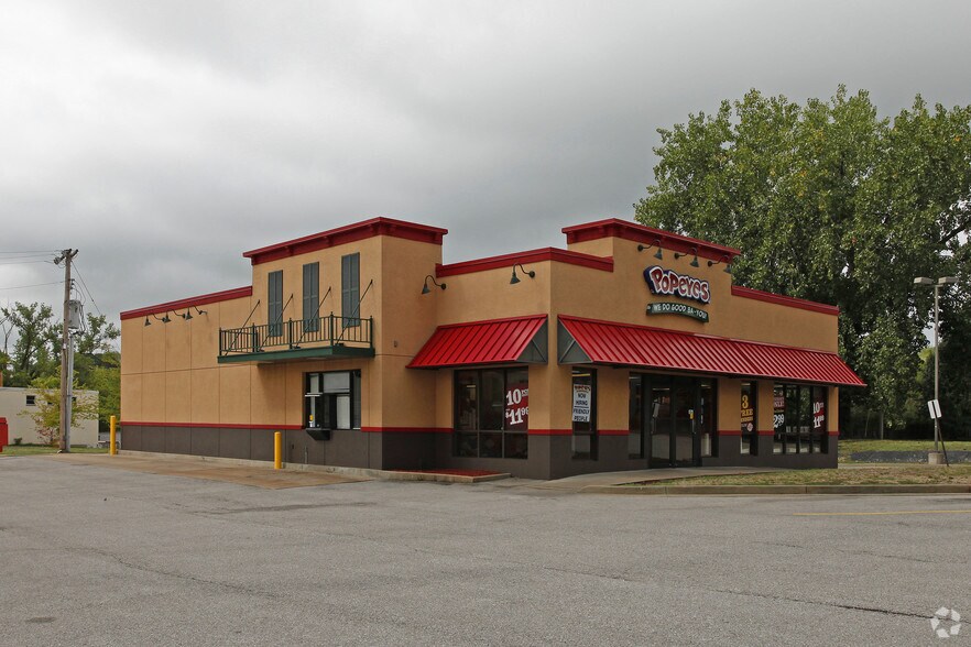 Primary Photo Of , Saint Louis General Retail For Sale