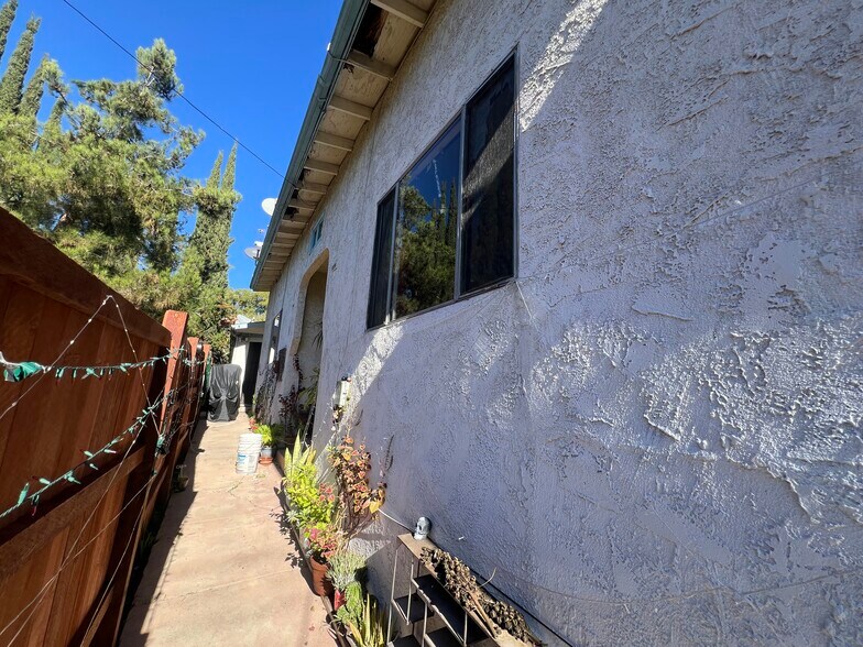 More Photos Of 3333 Division St, Los Angeles Apartments For Sale