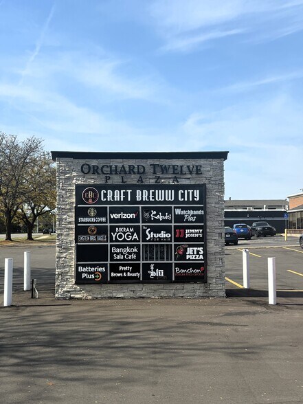 More Photos Of 27841-27909 Orchard Lake Rd, Farmington Hills Unknown For Lease