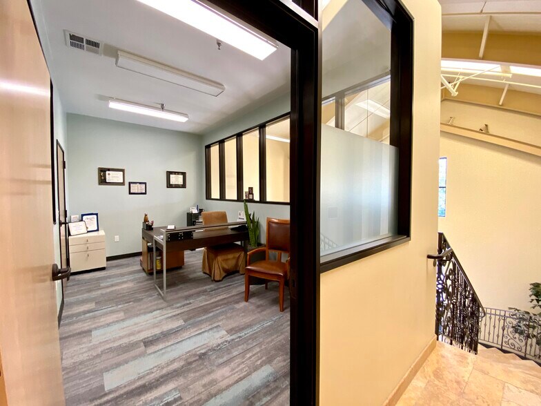 More Photos Of 615 Clarion Ct, San Luis Obispo Warehouse For Sale
