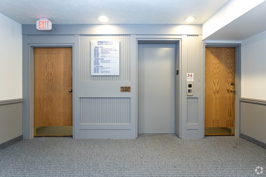 More Photos Of 1401 Stone Rd, Rochester Medical For Lease
