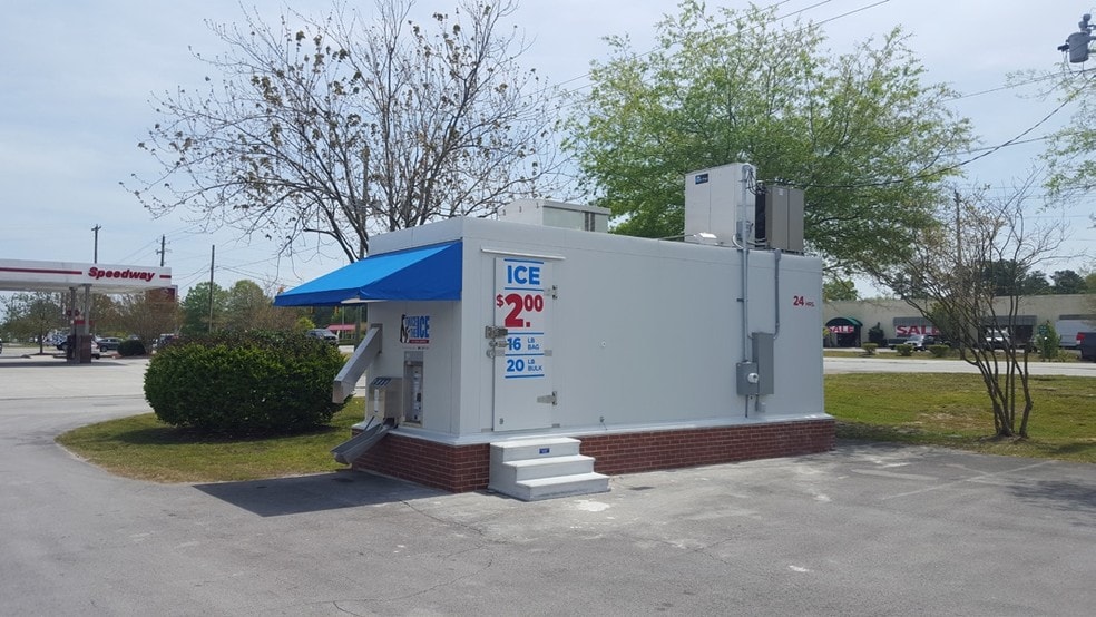 More Photos Of 4110 Dr Martin Luther King Jr Blvd, New Bern Freestanding For Lease