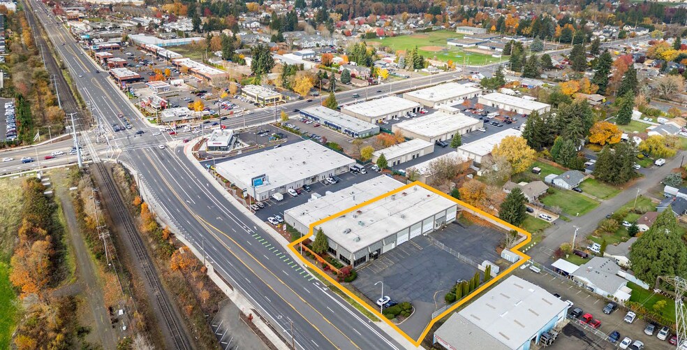 Primary Photo Of 21615 SW Tualatin Valley Hwy, Beaverton Showroom For Sale