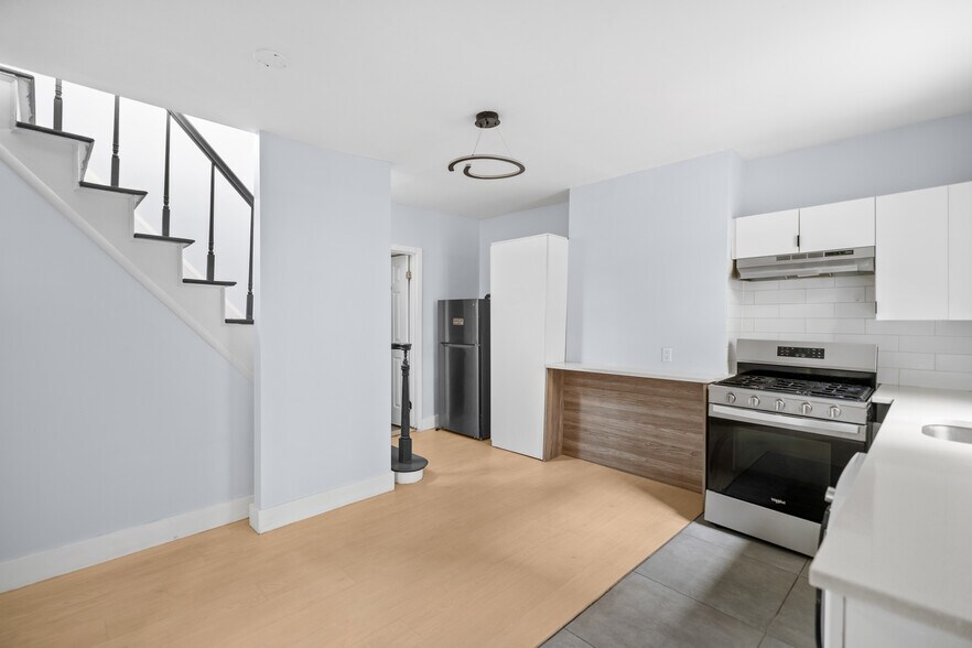 More Photos Of 386 Palisade Ave, Jersey City Apartments For Sale
