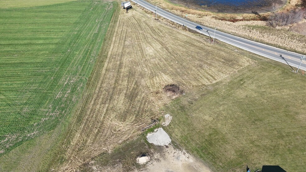 More Photos Of 4414 State Road 92, Brooklyn Industrial For Lease