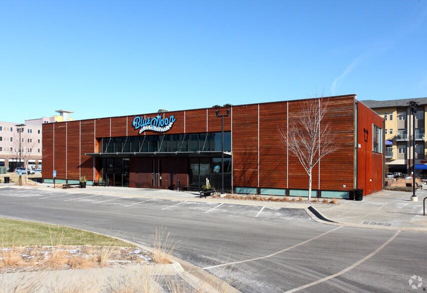 More Photos Of 5485 Mills Civic Pky, West Des Moines Restaurant For Sale