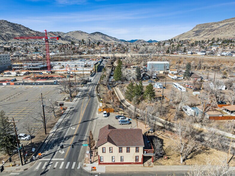 More Photos Of 510 10th St, Golden Apartments For Sale