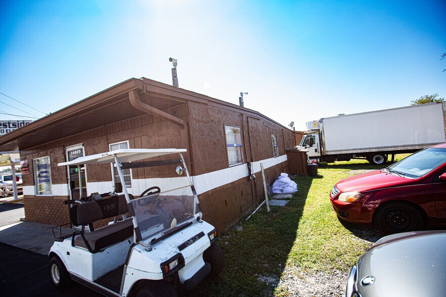 More Photos Of 14825 US Highway 19, Hudson Service For Sale