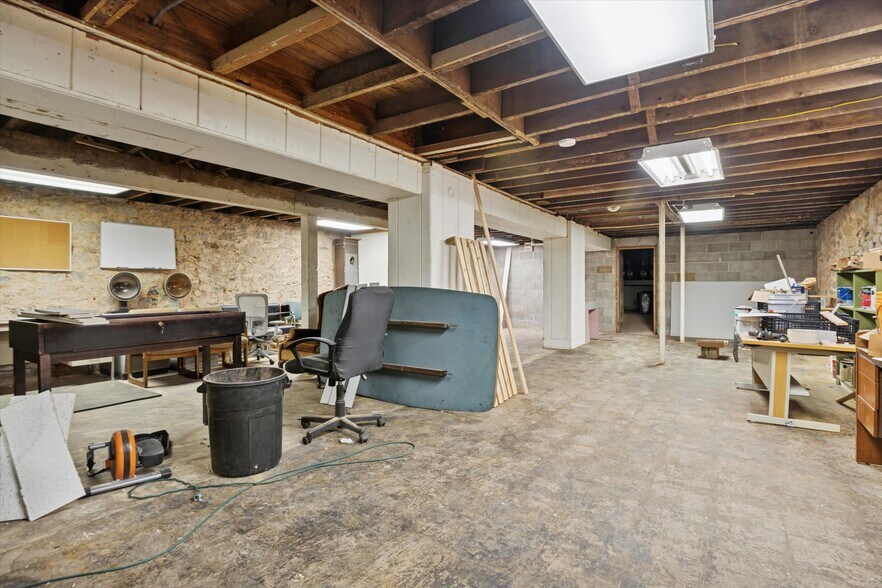 More Photos Of 6 S 3rd St, Oxford Storefront Retail Office For Sale