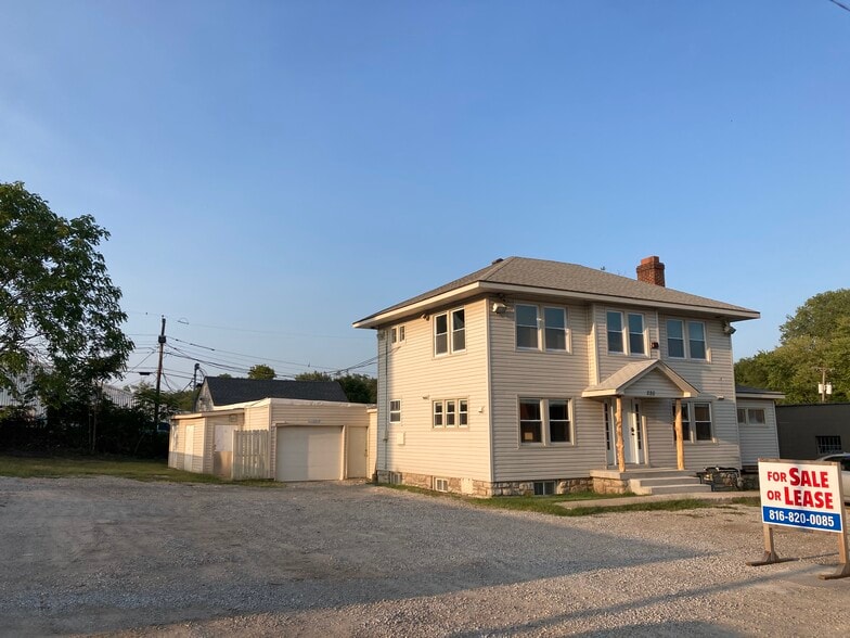 Primary Photo Of 220 W 80th Ter, Kansas City Storefront Retail Office For Sale