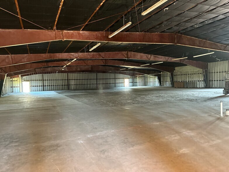 More Photos Of 37310 FM 521 Rd, Brazoria Distribution For Lease