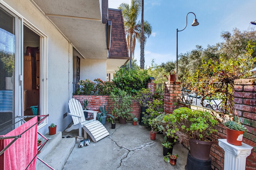 More Photos Of 43232 Starr St, Fremont Multifamily For Sale